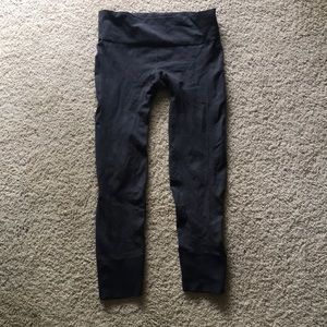 Lululemon pants size 6